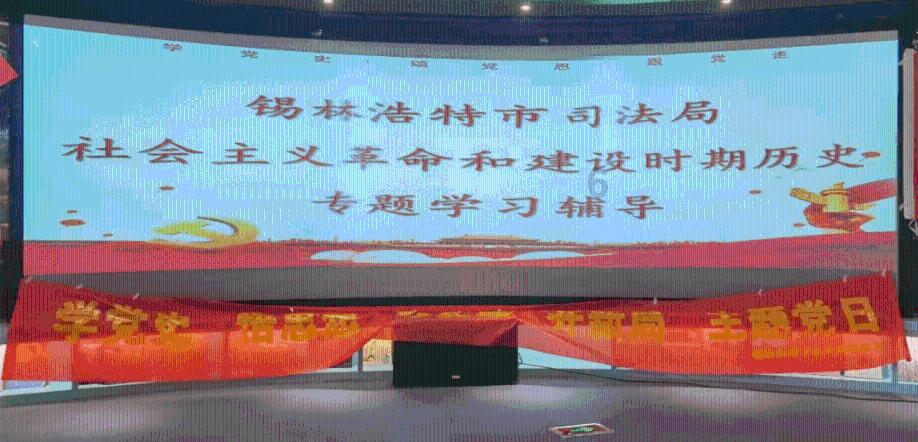 你发朋友圈会屏蔽同事吗？游戏画面