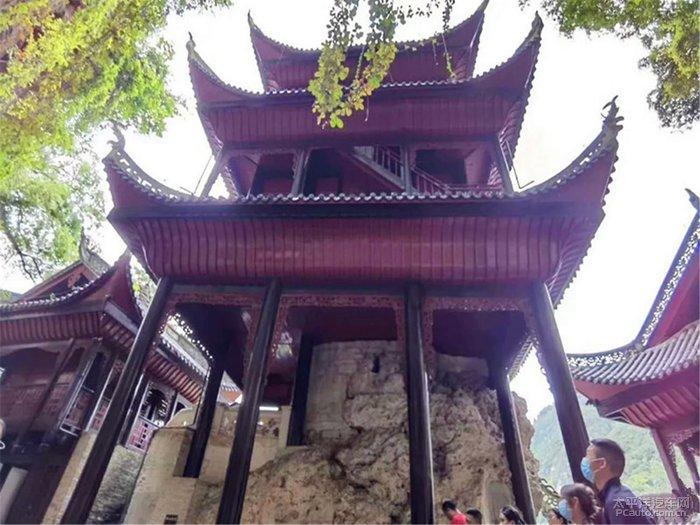 广西桂林一米粉店现“阴阳菜单”引质疑